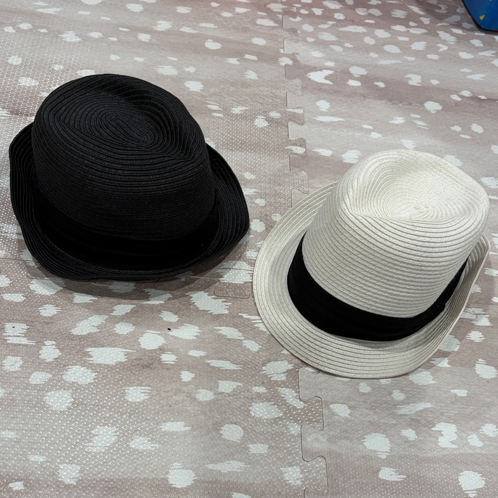 Elegant Black and Cream Fedora Hat Set